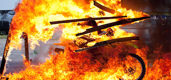 Coberturas de incendio de la moto en el seguro