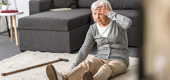 ¿El seguro de hogar cubre caídas en casa?