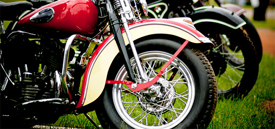 ¿Cómo contratar el mejor seguro para moto clásica?