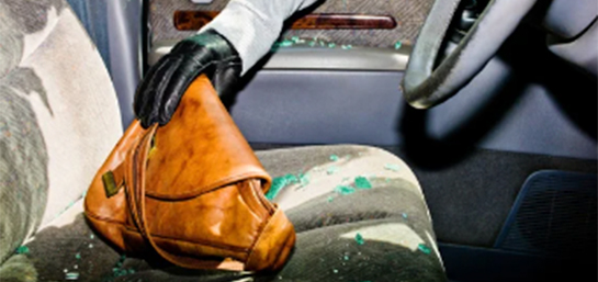 ¿El equipaje está cubierto por el seguro de coche?