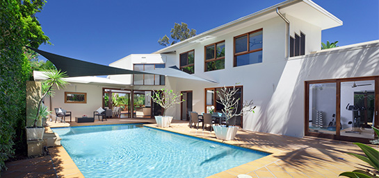 ¿Son obligatorios los seguros para piscinas en los chalets?