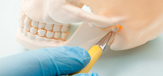 ¿El Seguro de Salud cubre la cirugía maxilofacial?