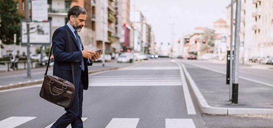 ¿Qué pasa si un peatón causa un accidente?