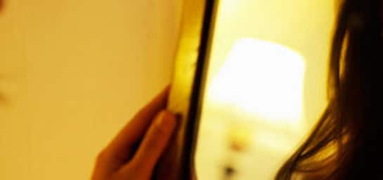 Síntomas de eisoptrofobia y qué hacer ante ellos