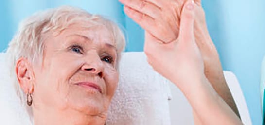 Cómo afecta la osteoporosis a las rutinas diarias