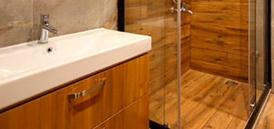 ¿Por qué cambiar la bañera por un plato de ducha?