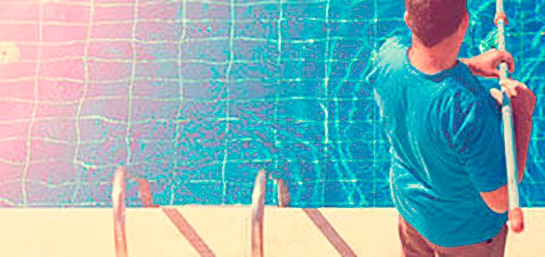 ¿En qué consiste el mantenimiento de una piscina?