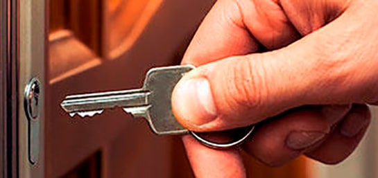 Tipos de cerrojos para la puerta principal